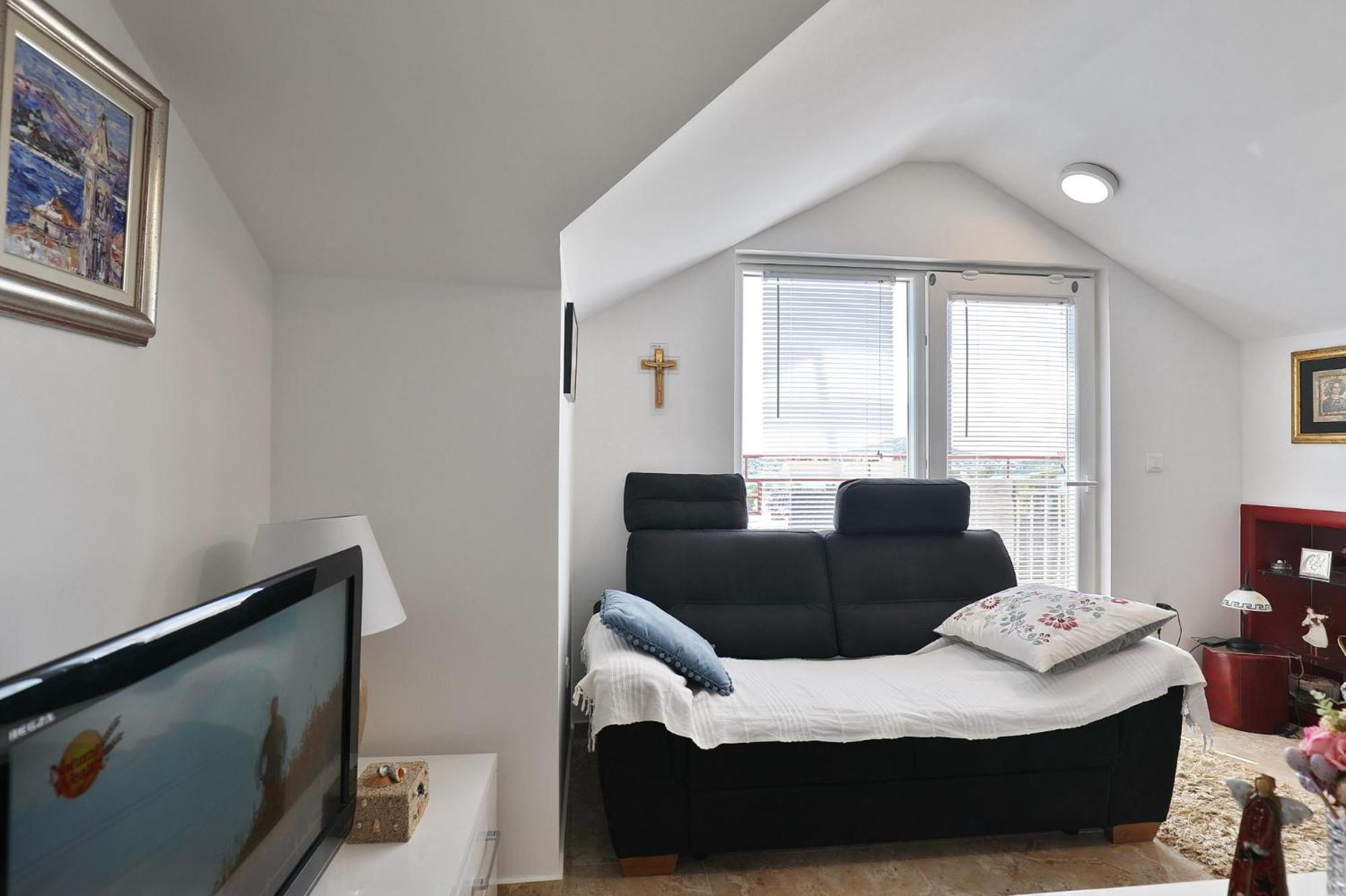 Apartments Marcus & Pascal ชิเบนิก ภายนอก รูปภาพ